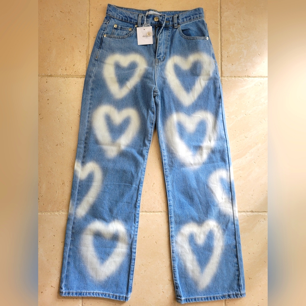 Adika hearts jeans. Medium. Flare